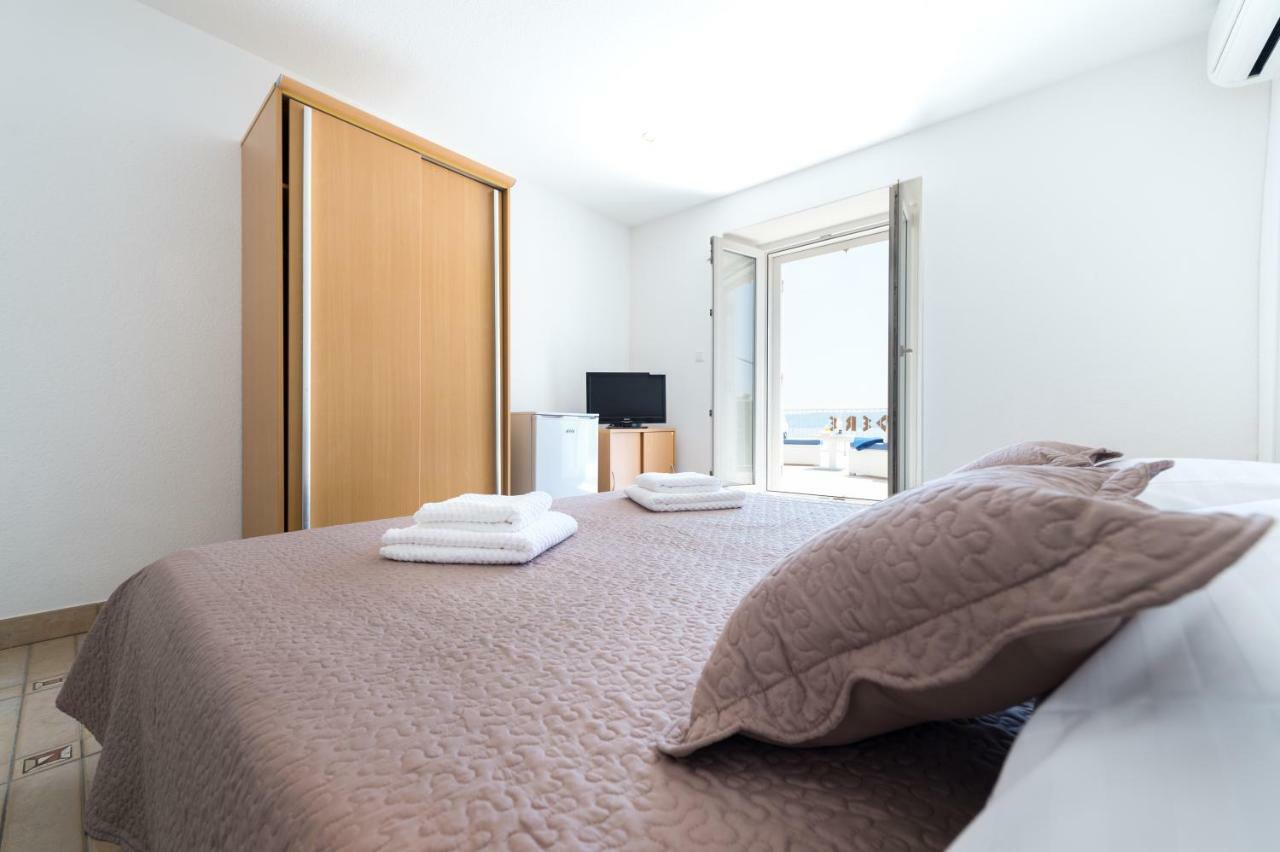 Riva Rooms Bol Bagian luar foto