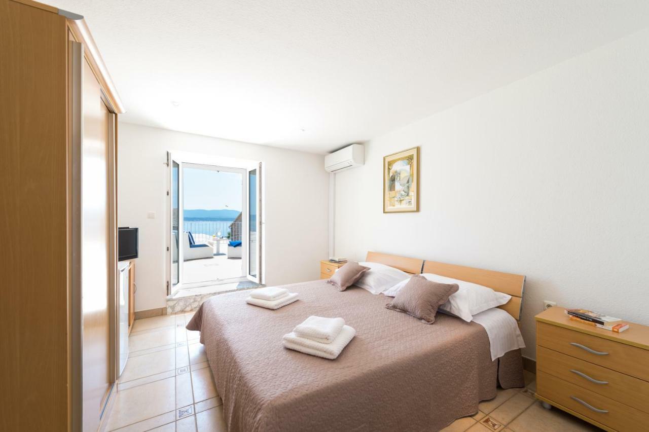 Riva Rooms Bol Bagian luar foto